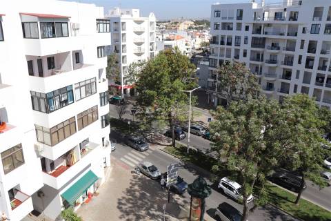 Apartamento T2 Venda em Quarteira,Loulé