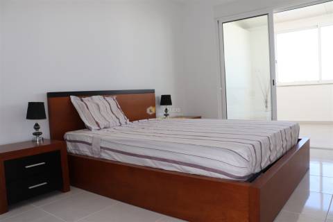Apartamento T2 Venda em Quarteira,Loulé