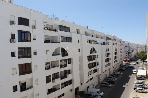 Apartamento T2 Venda em Quarteira,Loulé