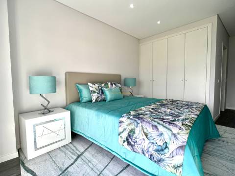 Apartamento T3 Venda em Quelfes,Olhão