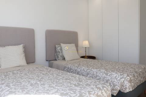 Apartamento T2 Venda em Quarteira,Loulé