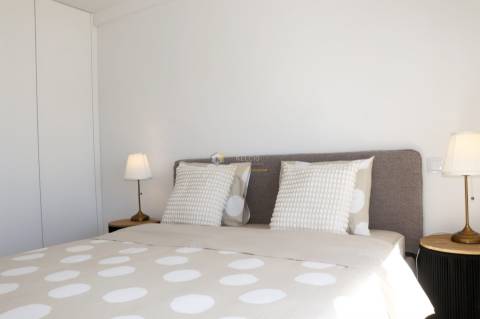 Apartamento T2 Venda em Quarteira,Loulé