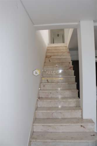 Moradia Geminada T4 Venda em Quarteira,Loulé