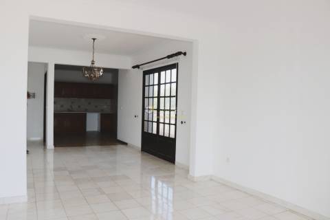 Moradia Geminada T4 Venda em Quarteira,Loulé