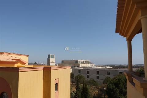 Apartamento T2 Venda em Quarteira,Loulé