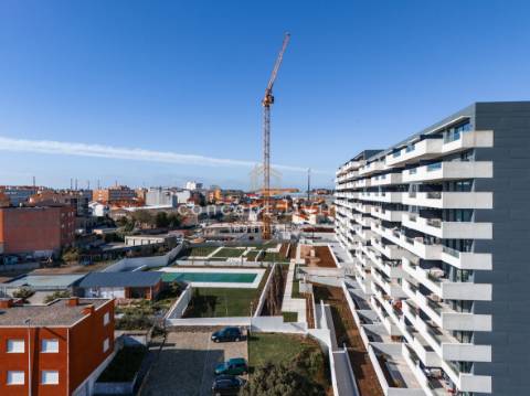 Apartamento T4 Venda em Matosinhos e Leça da Palmeira,Matosinhos