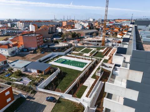 Apartamento T4 Venda em Matosinhos e Leça da Palmeira,Matosinhos