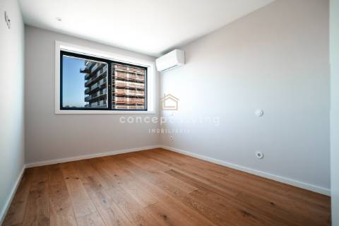 Apartamento T4 Venda em Matosinhos e Leça da Palmeira,Matosinhos