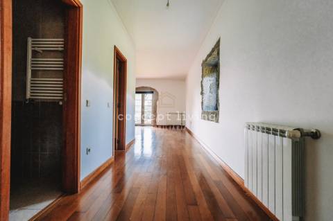 Moradia T3+1 Venda em Oliveira (Santa Maria),Vila Nova de Famalicão