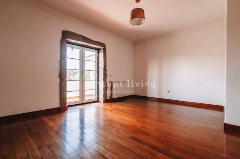 Moradia T3+1 Venda em Oliveira (Santa Maria),Vila Nova de Famalicão