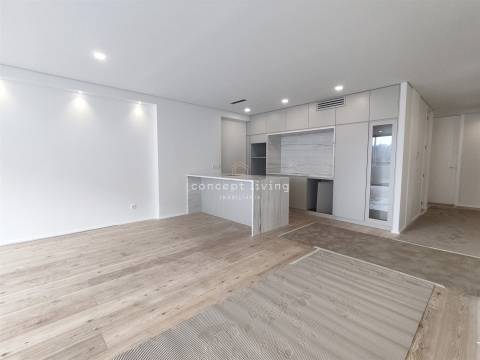 Apartamento T2 Venda em Creixomil,Guimarães