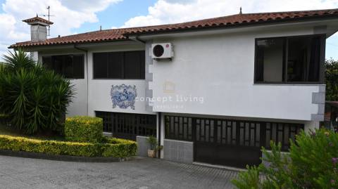 Moradia T3+1 Venda em Oliveira (Santa Maria),Vila Nova de Famalicão