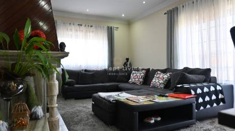 Moradia Isolada T3 Venda em Ribeirão,Vila Nova de Famalicão