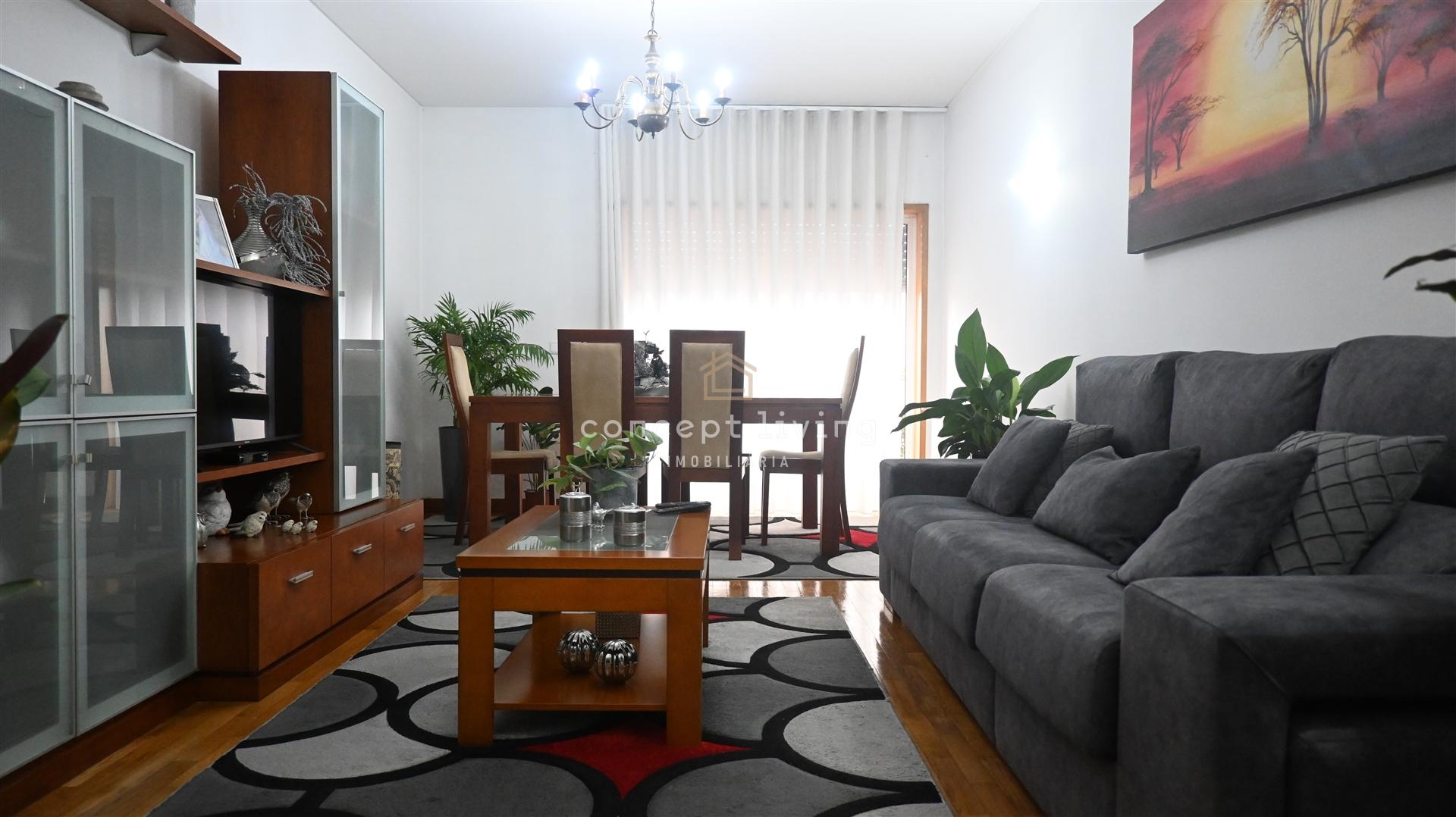 Apartamento T2 Venda em Fermentões,Guimarães