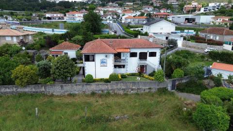 Moradia T3 Venda em Oliveira (Santa Maria),Vila Nova de Famalicão