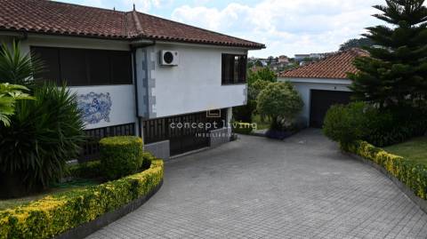 Moradia T3 Venda em Oliveira (Santa Maria),Vila Nova de Famalicão