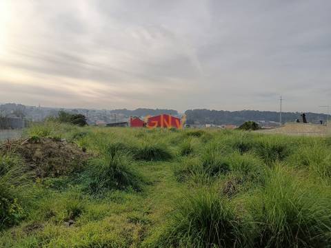 Terreno em Canidelo com projeto aprovado