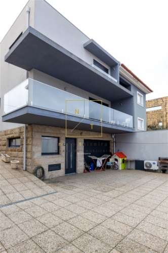 Moradia Geminada T3 Venda em Canidelo,Vila Nova de Gaia