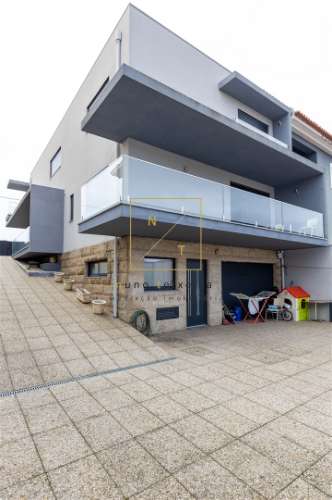 Moradia Geminada T3 Venda em Canidelo,Vila Nova de Gaia