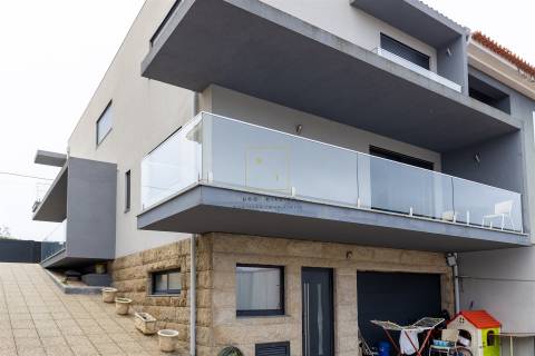 Moradia Geminada T3 Venda em Canidelo,Vila Nova de Gaia