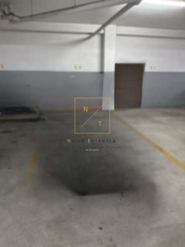 Garagem  Venda em Mozelos,Santa Maria da Feira