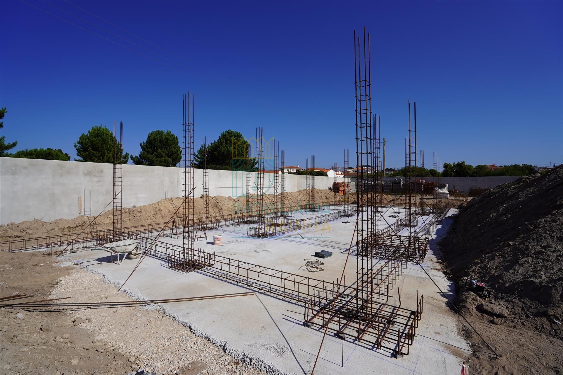 Moradia T3 com Piscina perto de Óbidos
