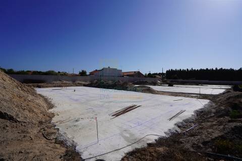 Moradia T3 com Piscina perto de Óbidos