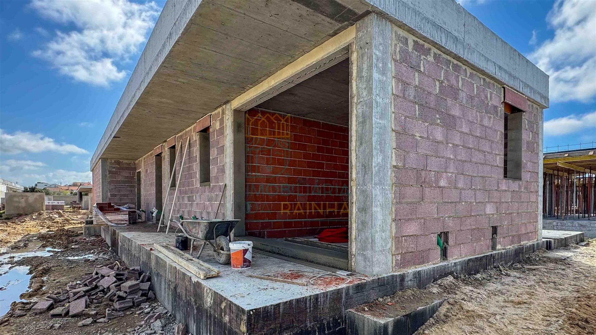 Moradia T3 com Piscina perto de Óbidos