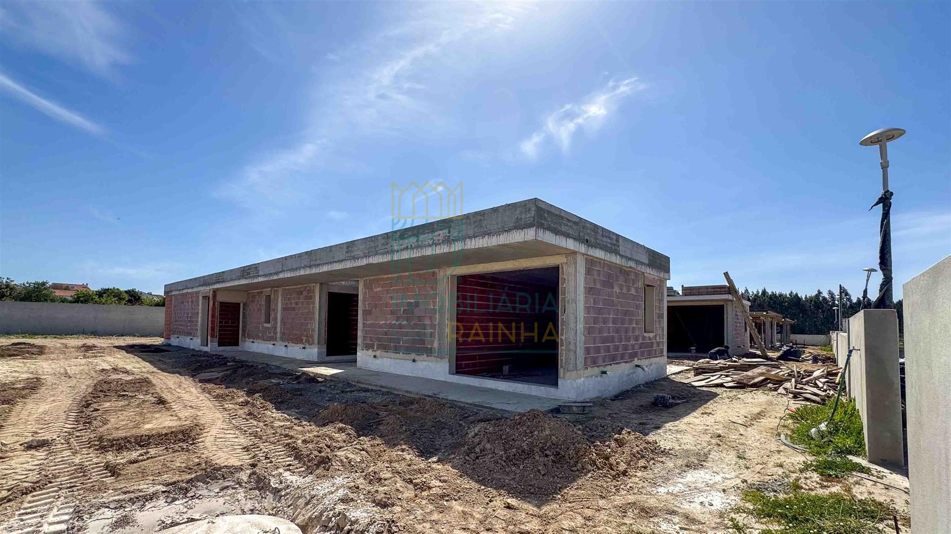 Moradia T3 com Piscina perto de Óbidos