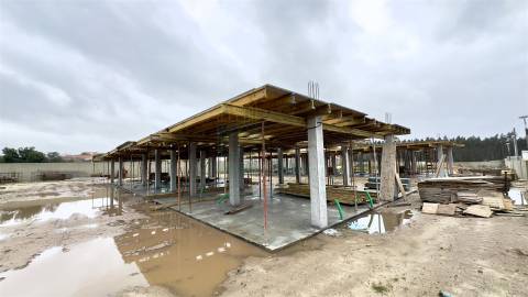 Moradia T4 com piscina entre Óbidos e Caldas da Rainha