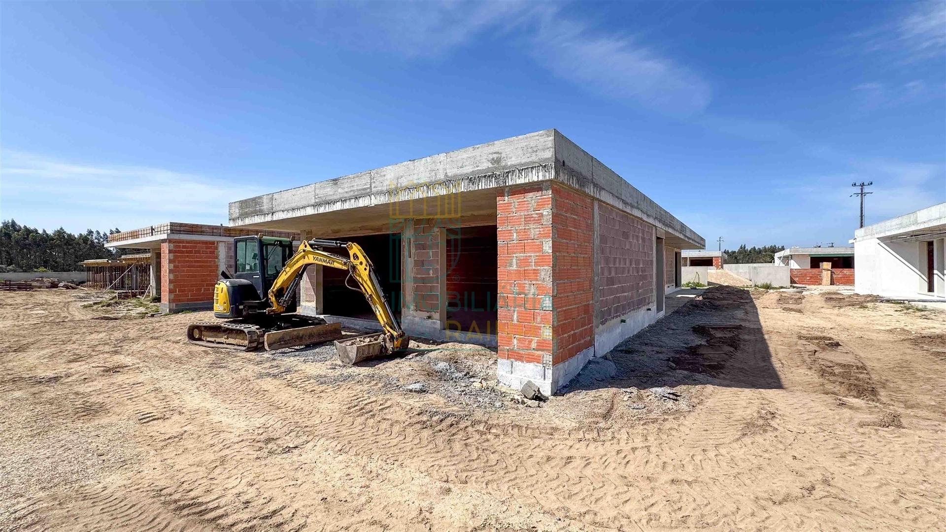 Moradia T4 com piscina entre Óbidos e Caldas da Rainha