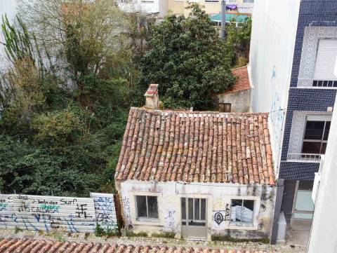 Terreno para construção no centro de Caldas da Rainha