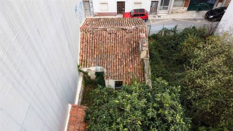 Terreno para construção no centro de Caldas da Rainha