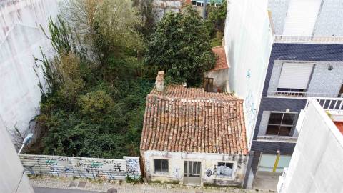 Terreno para construção no centro de Caldas da Rainha