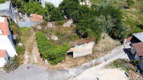 Ruína para Reconstrução em São Gregório