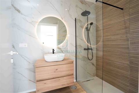 Moradia com piscina perto de Caldas da Rainha