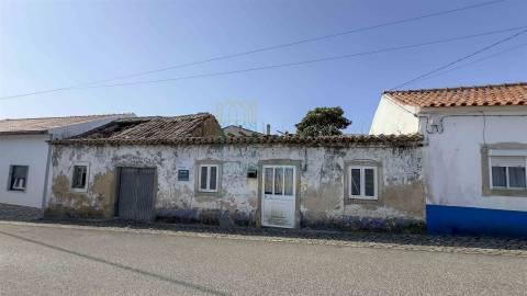 Moradia para Recuperar perto da Lagoa de Óbidos