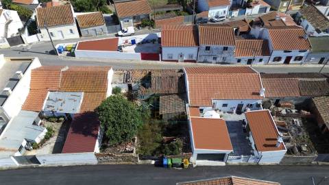 Moradia para Recuperar perto da Lagoa de Óbidos