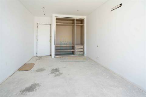 Apartamento T4 com terraço em Caldas da Rainha