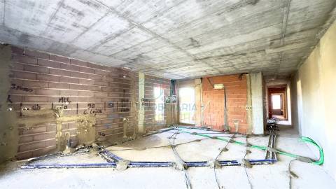 Moradia Térrea Moderna a 3 km de Caldas da Rainha