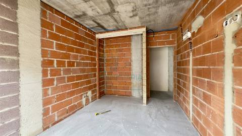 Moradia Térrea Moderna a 3 km de Caldas da Rainha