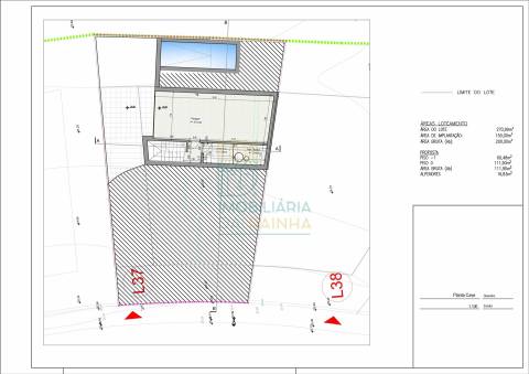 Moradia T2 com Piscina e Garagem em Salir do Porto – Conforto, Modernidade e Proximidade ao Mar