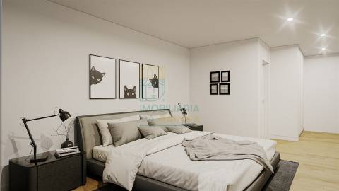 Moradia Moderna com Piscina e Garagem – Tranquilidade e Perto da Praia