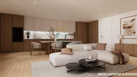 Apartamento T4 na Praia de São Martinho do Porto