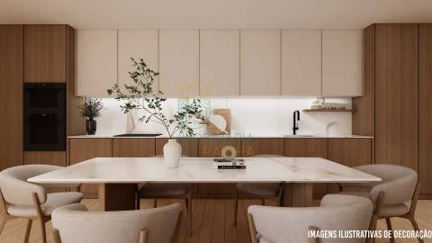 Apartamento T4 na Praia de São Martinho do Porto