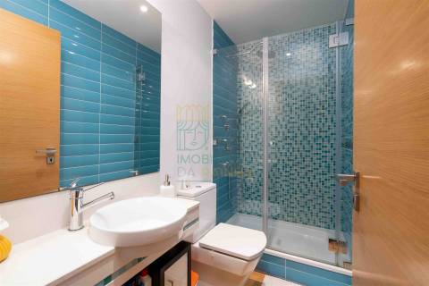 Moradia T3 em Condomínio Privado na Praia da Areia Branca