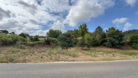 Terreno Urbano para Construção a 15 minutos de Caldas da Rainha