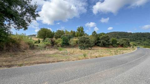 Terreno Urbano para Construção a 15 minutos de Caldas da Rainha