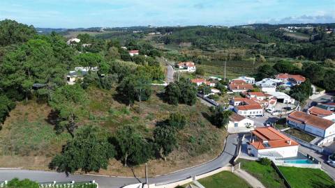 Terreno com vista sobre o campo em Salir de Matos