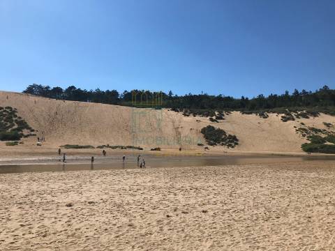 Moradia T2 em Salir do Porto – Conforto, Modernidade e Proximidade ao Mar